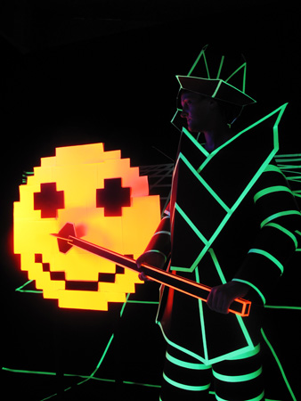 blacklight_4